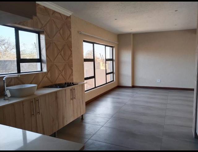 3 BEDROOM HOUSE FOR SALE IN CELTIC MEADOWS